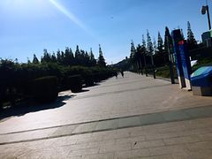 -汇泉广场