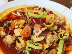 -赶海部落海鲜城(海阳路店)