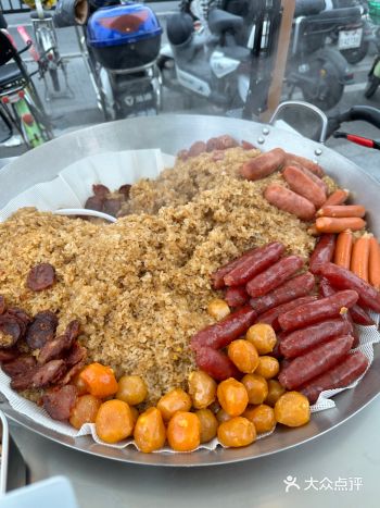 地铁出口的早餐—美味扎实糯米饭