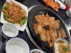 -牛得很·鲜牦牛肉烧烤·牛羊肉菌汤锅(康定店)