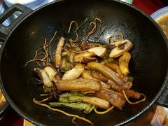 -宏状元现熬粥·京味菜(三里河店)