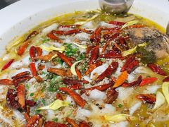 -太二酸菜鱼(武汉光谷保利店)