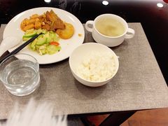 -苏州鹏龙东昌奔驰4S店