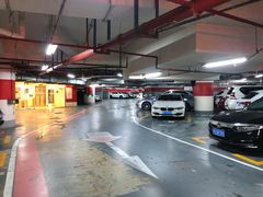 -日月光中心-停车场