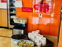 -闫家驴肉老店(华电一校店)