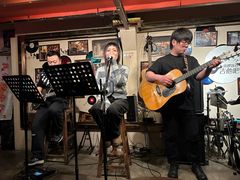 -南锣鼓巷吉他吧(鼓楼店)