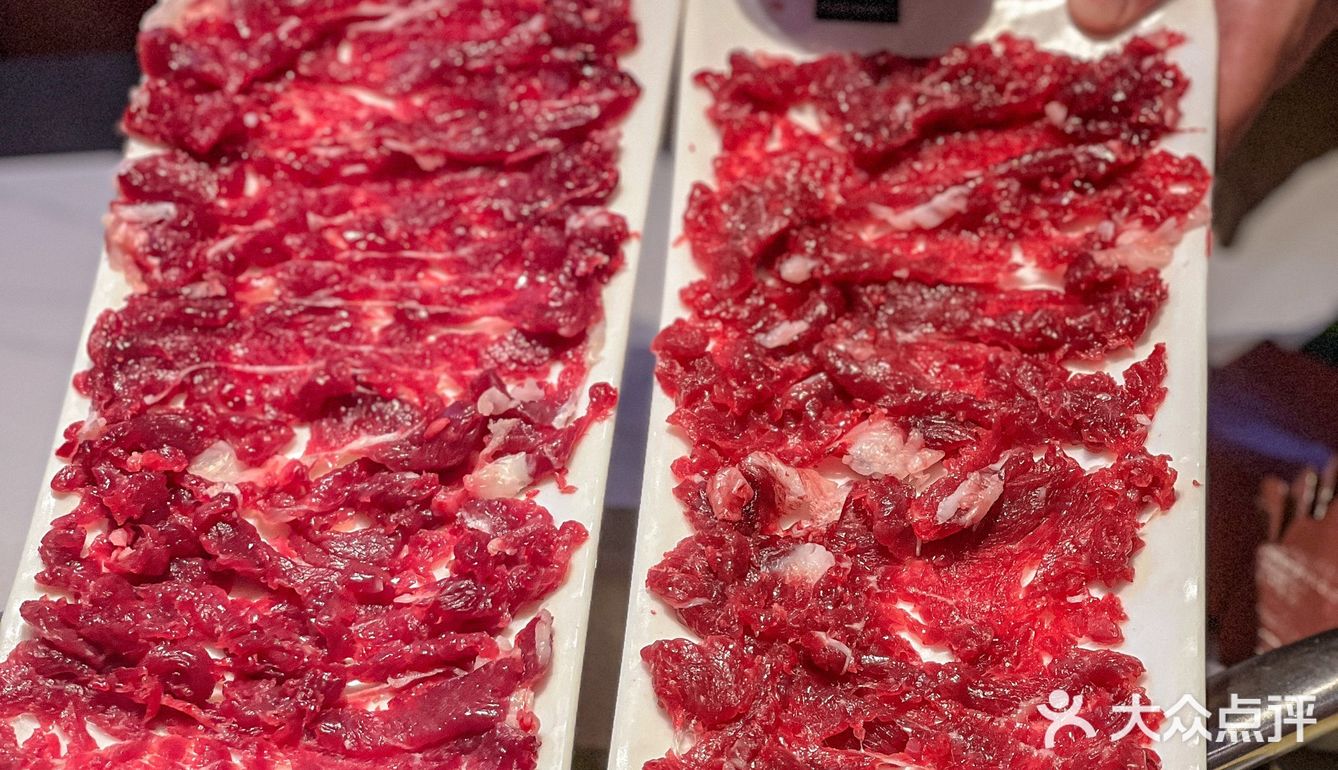 屠场直送‼️终于明白什么是新鲜到跺脚的牛肉火锅了