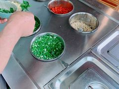 -二荆条·蜀鲜汇城市森林火锅