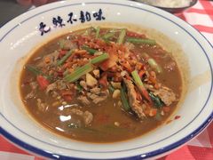 -笨豆腐居民楼菜馆•江西小炒(天津开发区店)