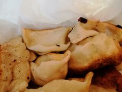 -黄阿姨锅贴大王(万航渡路店)