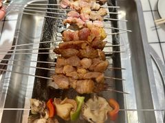 -喜悦小串丹东小黄牛海鲜烧烤大排档(民主广场店)