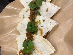 -LESCEDARS Brasserie Bistro香柏树