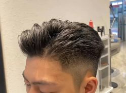 -BULB STUDIO 巴柏明星发型工作室