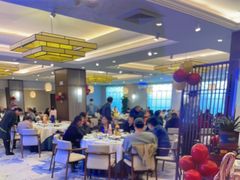 -满江红四季餐厅 · 国家五钻级酒家(新纪元大酒店店)