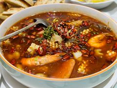 -小红鲸·海鲜餐厅(轸大路店)