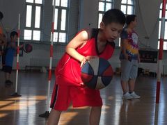 -育华篮球培训(新华路校区)