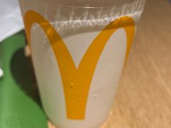 -麦当劳(中山公园龙之梦店)