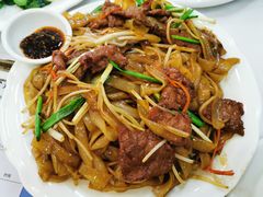 干炒牛河-文记壹心鸡(宝华路店)
