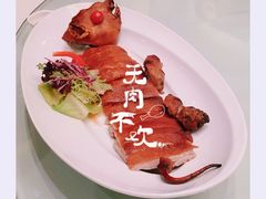 鸿运脆皮乳猪-唐宫海鲜舫
