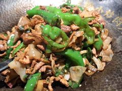 -费大厨辣椒炒肉(高铁吾悦广场店)