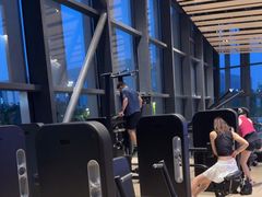 -漠浔MOTION健身(虹桥国际展汇店)