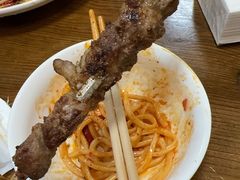 -歹歹的加个面过油肉拌面