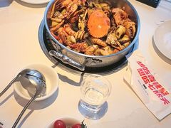 -七欣天香辣蟹火锅(闵行浦江欢乐颂店)