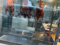 面包甜点陈列柜-王二甩老木子鸡(江湾店)