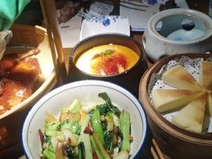 -洞庭土菜小炒馆(易发广场店)