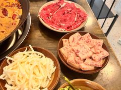 -黄潇洒老火锅(九眼桥宏济巷店)