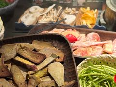 -芸山季·云南山珍菌火锅(人民广场来福士店)