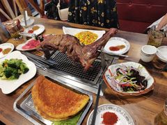 -清真·东拉黑炭火烤羊腿(世通·国际店)