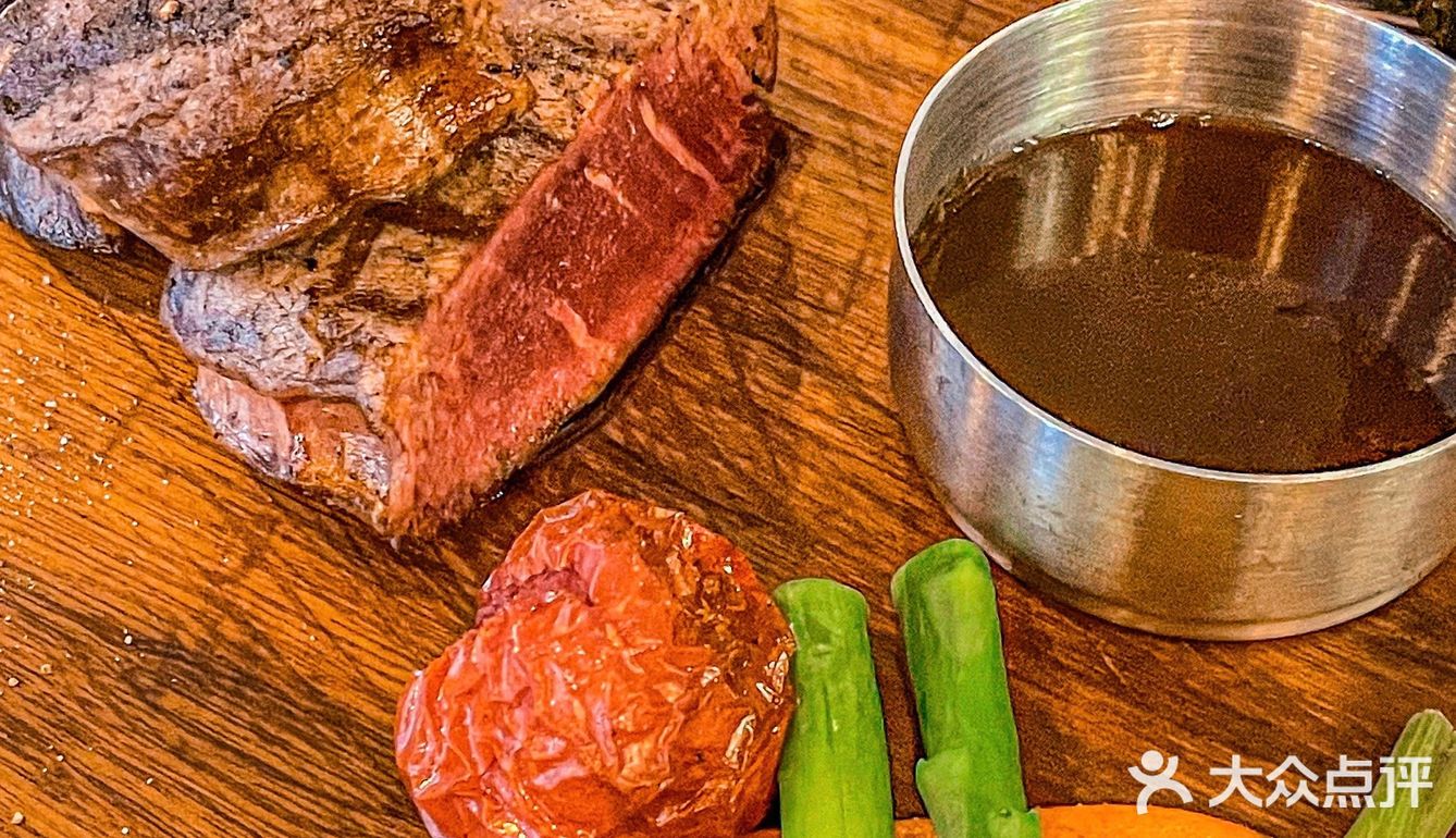 这家bistro有少女心爆棚🌸粉色浪漫意面