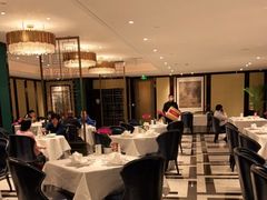 大堂-Yan Ting 宴庭中餐厅(上海静安瑞吉酒店)