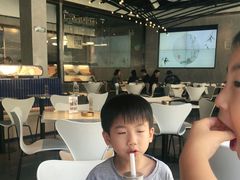 大堂-野萃山·潮汕厚果汁(十亩地店)