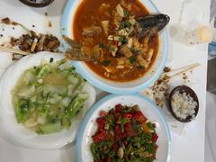 爆炒狗鱼-煲来饱去冷水鱼