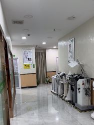 -苗医生专业祛痘·皮肤管理