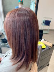-C-18 SALON