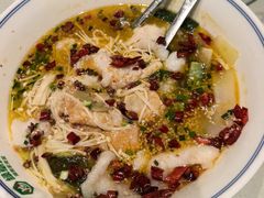 柠檬酸菜鱼-绿草地·湘菜(芙蓉天街店)