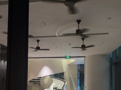 -瑰丽酒店·海吧·天际下午茶·现场DJ·天台酒吧