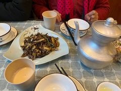 -小厨子私房菜·云南美食店