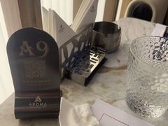 -洛缦音乐餐厅(工业展览馆万象城店)