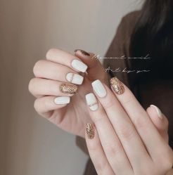 -悦指间美甲美睫
