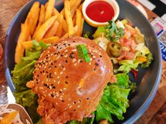 -Famous肥猫墨西哥音乐餐吧(五棵松华熙LIVE店)