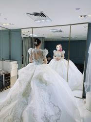点击看大图 -GRACE KELLY婚纱与礼服(北京店)