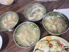 -依云煎包店