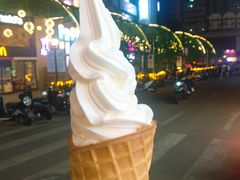 -蜜雪冰城·冰淇淋与茶(长郡中学店)