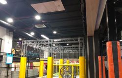 -蹦贝运动中心·蹦床·攀岩·闯关(龙岗店)