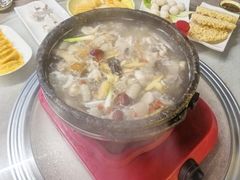 -墨脱石锅椰子鸡•海鲜糟粕醋(榆亚路店)