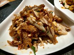 手撕小黄鱼-小城粥道·海胆鲜虾粥(解放广场店)